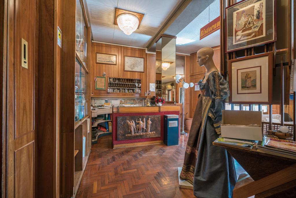 Hotel Ristorante Stella Palestrina Buitenkant foto